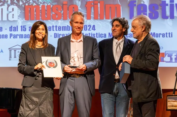 CERIMONIA DI PREMIAZIONE CHE CONCLUDE LA XII EDIZIONE DEL PARMA INTERNATIONAL MUSIC FILM FESTIVAL