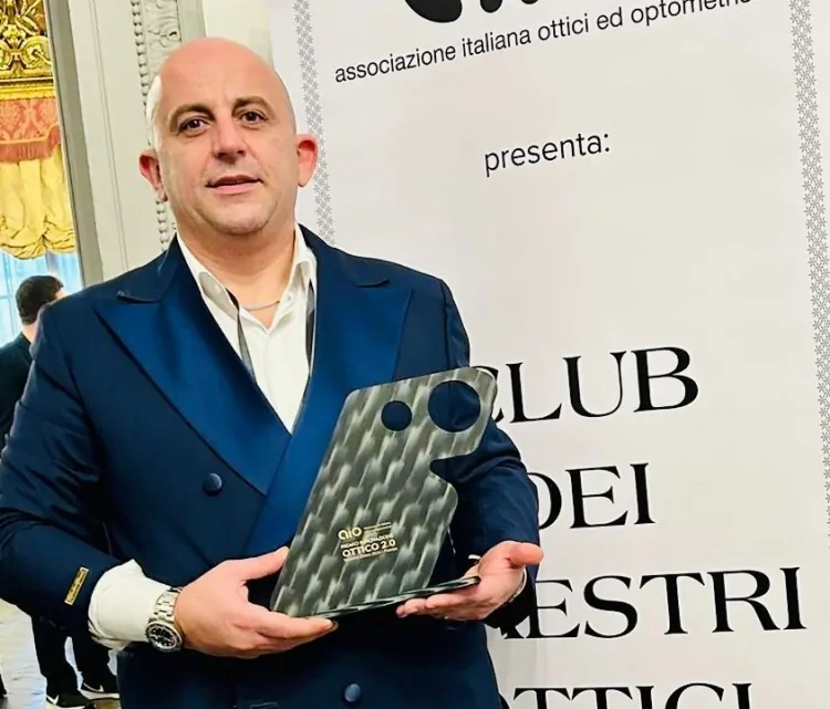 DOMENICO AURIEMMA PREMIATO A FIRENZE COME MAESTRO OTTICO