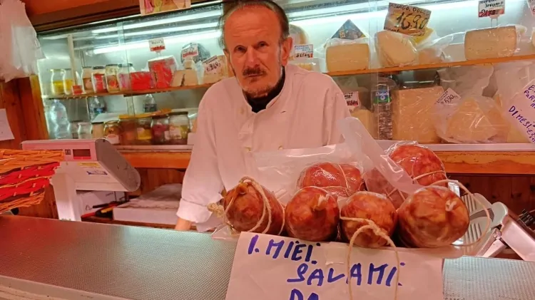 Buon compleanno James: oltre mezzo secolo in bottega a Ferrara