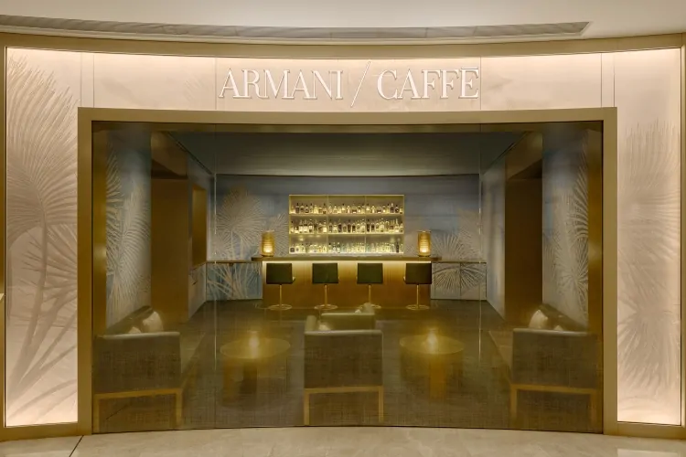 Il Gruppo Armani apre il primo Armani/Caffè a Pechino